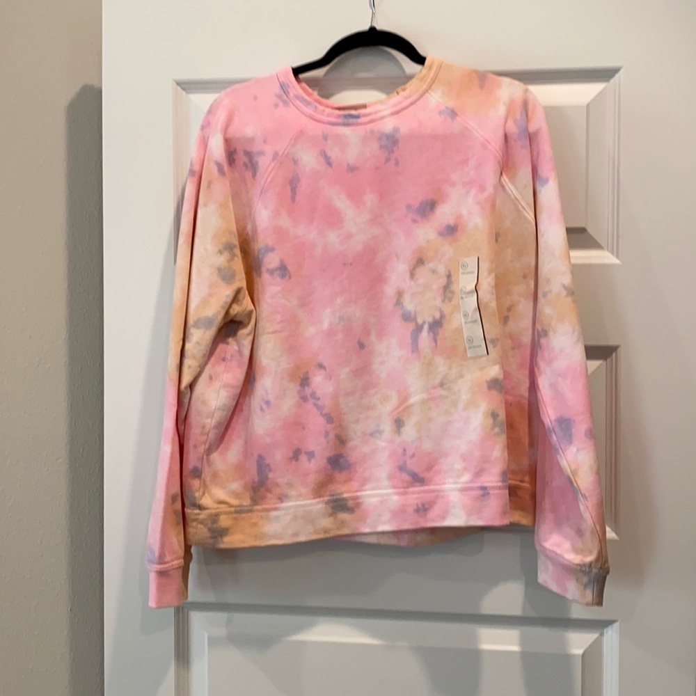 Tie dye sweatshirt. Size XL. New with tags.